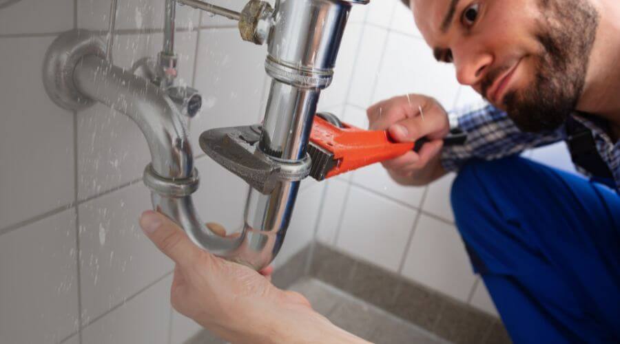 Professional clogged toilet repair services in Cape Girardeau, MO